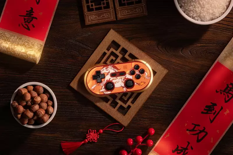 春风得意，马到功成：八位堂马年限量版手柄发布，全球限量 666 套