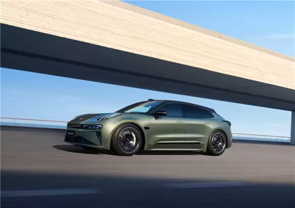 极氪001 WE版老车主福利：可免费体验3个月方向盘、后排座椅加热功能