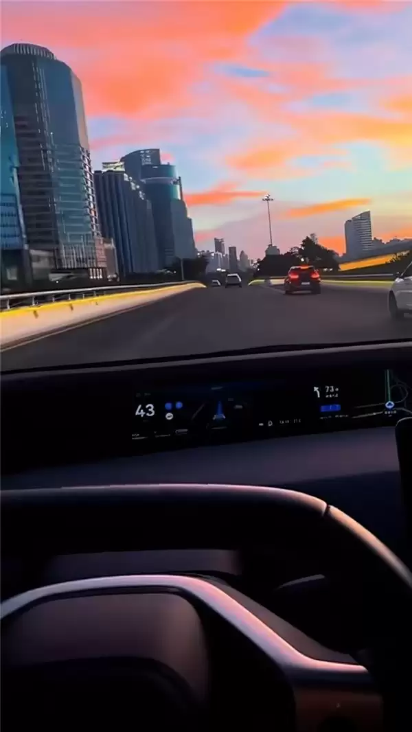 让技术有温度，让旅程有记忆｜华为乾崑年度视频全景呈现科技出行