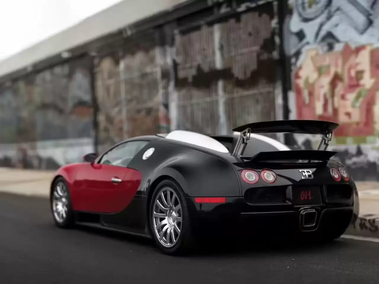 全球限1辆：布加迪下月将推孤品超跑，致敬传奇威龙001号