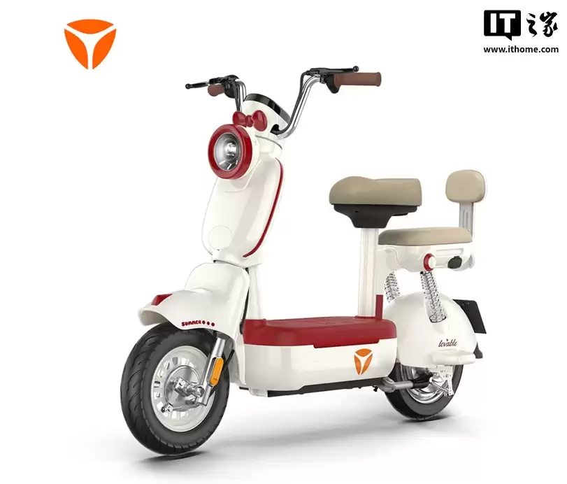 旺旺 X 雅迪联名电动车亮相：“旺”字迎宾灯、“旺旺”启动音效