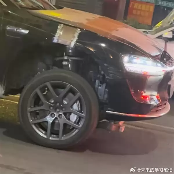 套了个S9的壳子 享界神秘新车路试:离地间隙超高