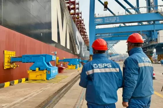 国内首套真空自动系泊系统青岛港投用