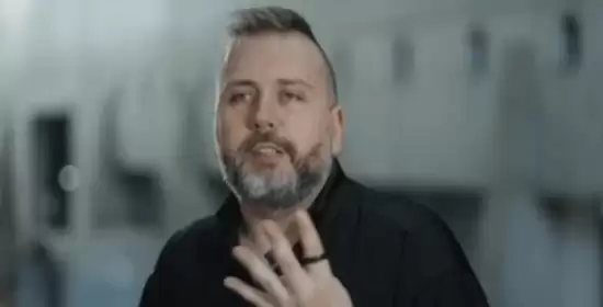 逃离塔科夫主创尼基塔自述：十年磨一剑，游戏背后的挣扎与人性实验