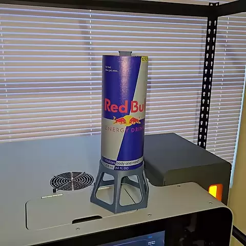 藏在“红牛易拉罐”中的迷你主机：高玩硬核改装树莓派，可运行多款经典游戏