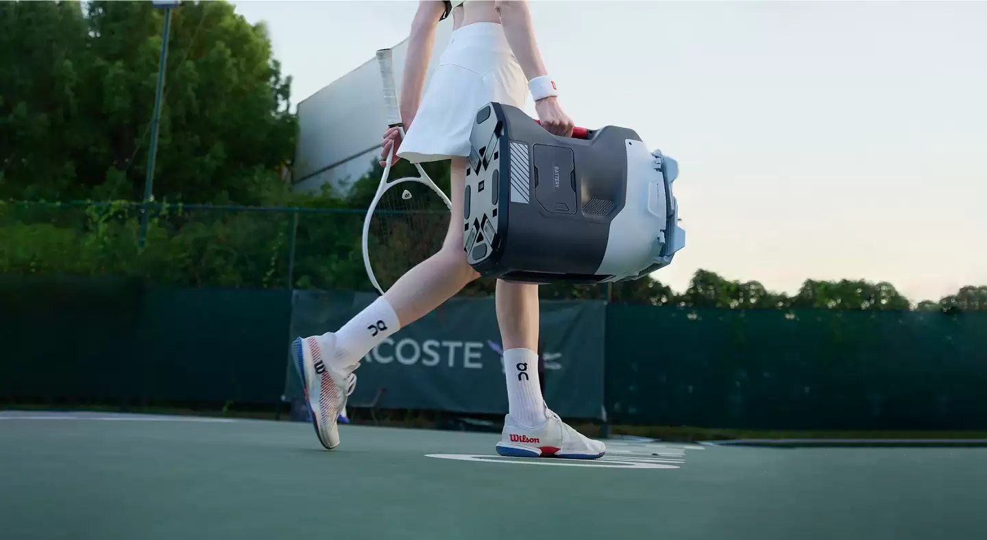 全球首款视觉AI网球机器人Tenniix亮相CES 2026：支持语音交互与自适应训练，699美元起