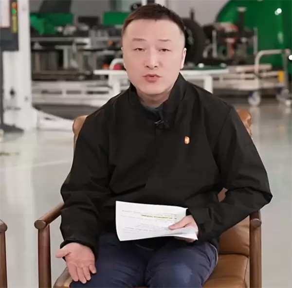 雷军直播回应绿化带战神谣言，小米坚决打击黑公关