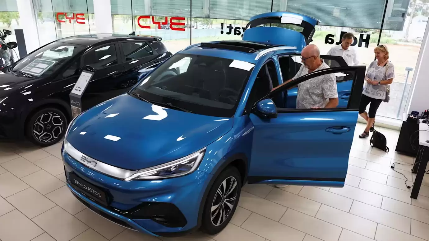 英媒：全球需求降温，2026年电动汽车销量将创六年来最慢增速