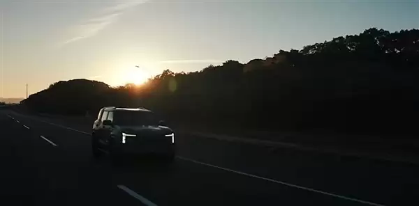 三菱神秘硬核SUV曝光，帕杰罗后继车型或将于2026年亮相