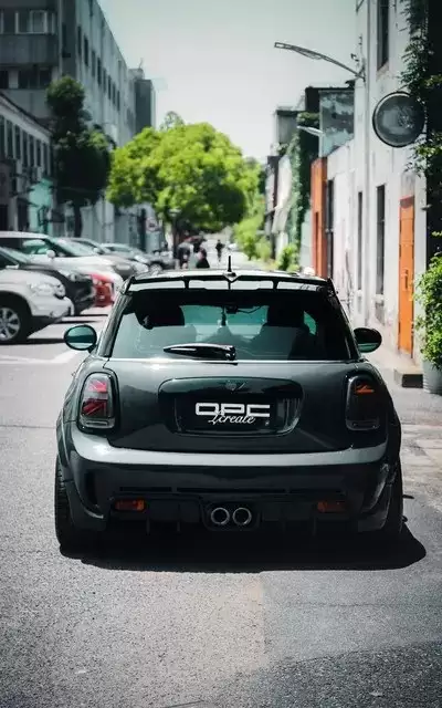 冬季车窗起雾难忍？洗洁精妙招快速除雾