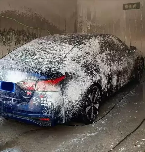 元旦洗车迎新年，天籁焕新启程