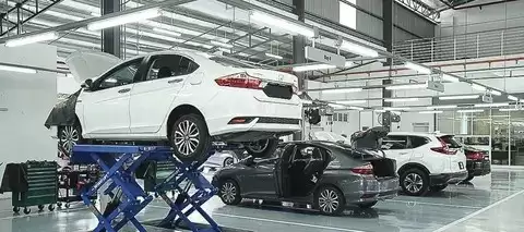 新车保养如何选择?原厂与外部维修的权衡之道