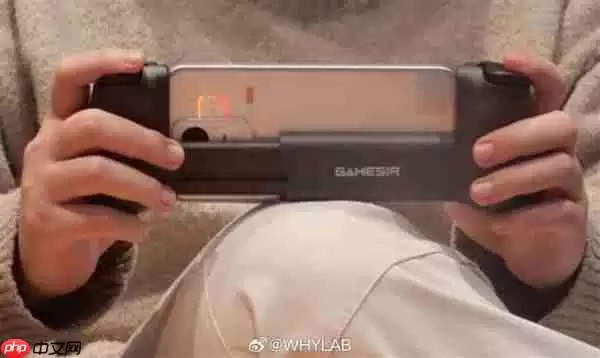 真我Neo8真机偷跑:觉醒光环+金属中框 辨识度拉满