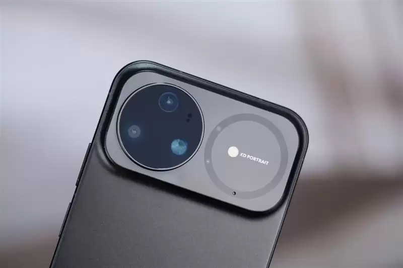 前后双红枫上阵 华为nova 15 Ultra全面评测：年轻人的影像轻旗舰！