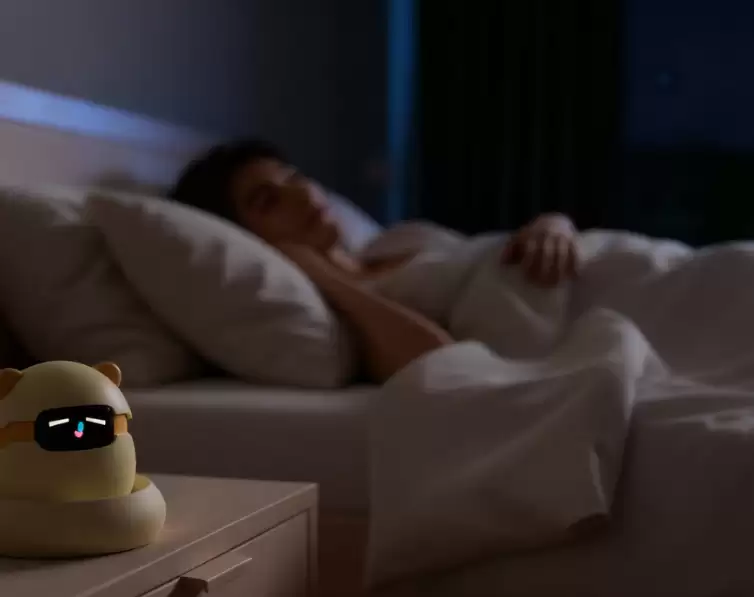 AI电子宠物Sweekar在CES 2026发布:从蛋中“破壳”,百变穿搭