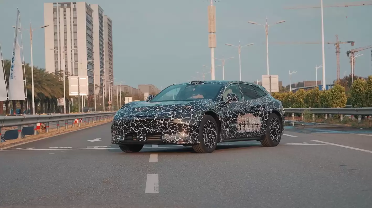 启停汽车 CEO 刘嘉铭：今年两款新车均搭载华为乾崑智驾、鸿蒙座舱