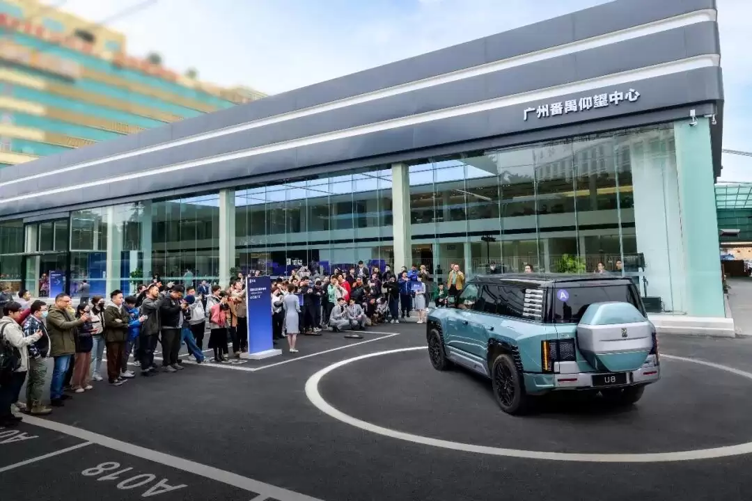 三年破局，凭什么？仰望的“超豪华”突围之路