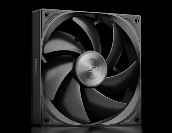 超频三阔刃F5 R140风扇首发79元起：金氘CD纹理 优化叶形设计