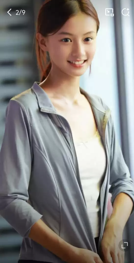 因神似张柏芝、杨颖走红网络！15岁女孩“七七”进组拍戏