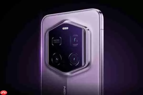 荣耀最强旗舰来了！工程师首晒荣耀Magic8+RSR保时捷设计