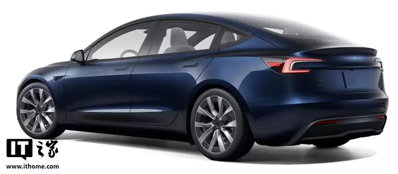 特斯拉中国新增 7 年低息购车、Model Y L 上线 5 年 0 息、Model 3 新增“海洋蓝”车漆