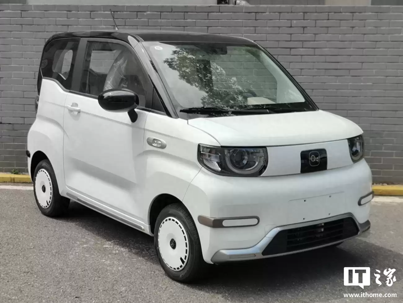 2026 款奇瑞冰淇凌纯电小车预热：新增女王版 / 闪电版车型，1 月 10 日上市