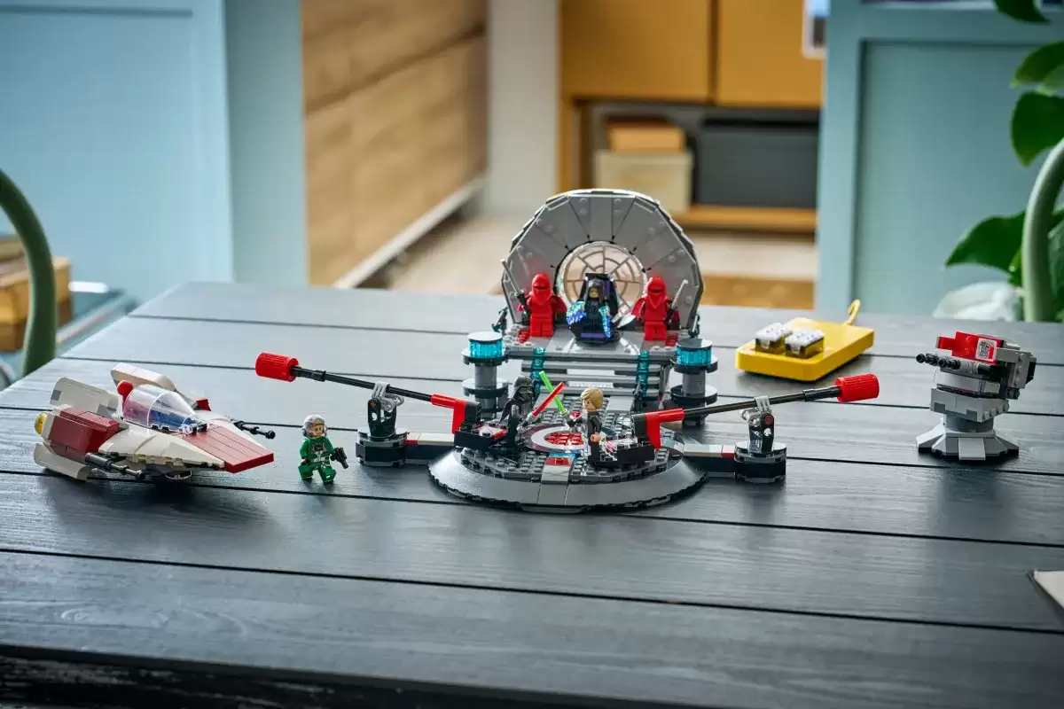 乐高 50 年来最具颠覆性创新：内置电脑的“智能积木”登场，无线充电 + 蓝牙组网