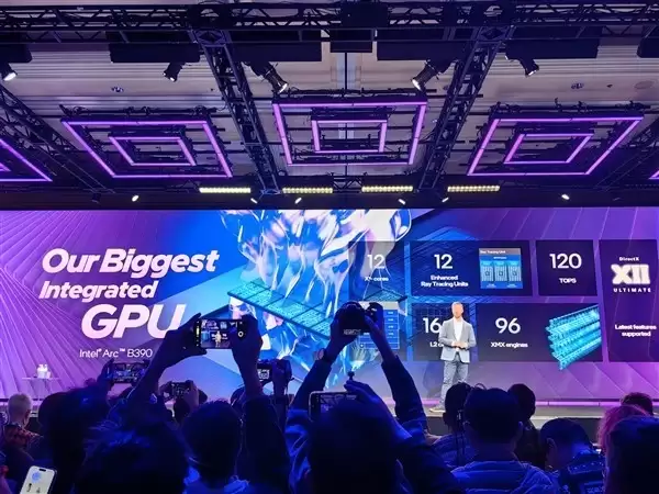 英特尔发布最强核显锐炫B390，性能逼近独立显卡