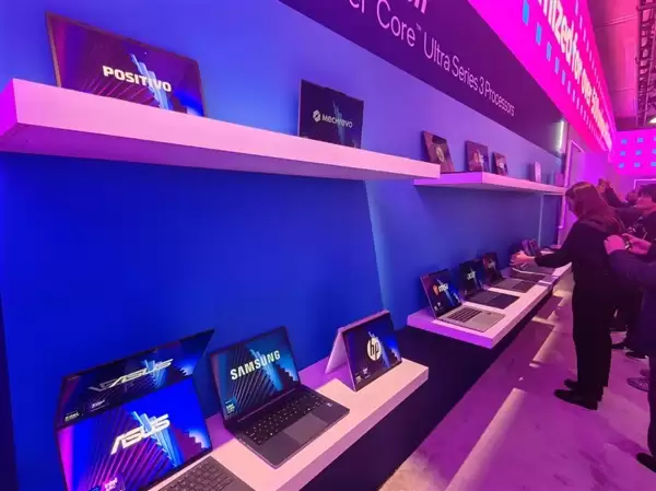 要买笔记本等等！超200款Intel酷睿Ultra 300新机杀到：本月正式开售