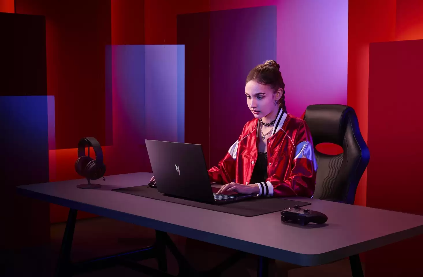 宏碁发布掠夺者 Helios Neo 16S AI 游戏笔记本：酷睿 Ultra 9 386H 处理器、RTX 5070 显卡