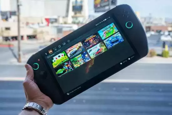 宏碁Nitro Blaze 11掌机因贸易政策与供应链问题被无限期搁置