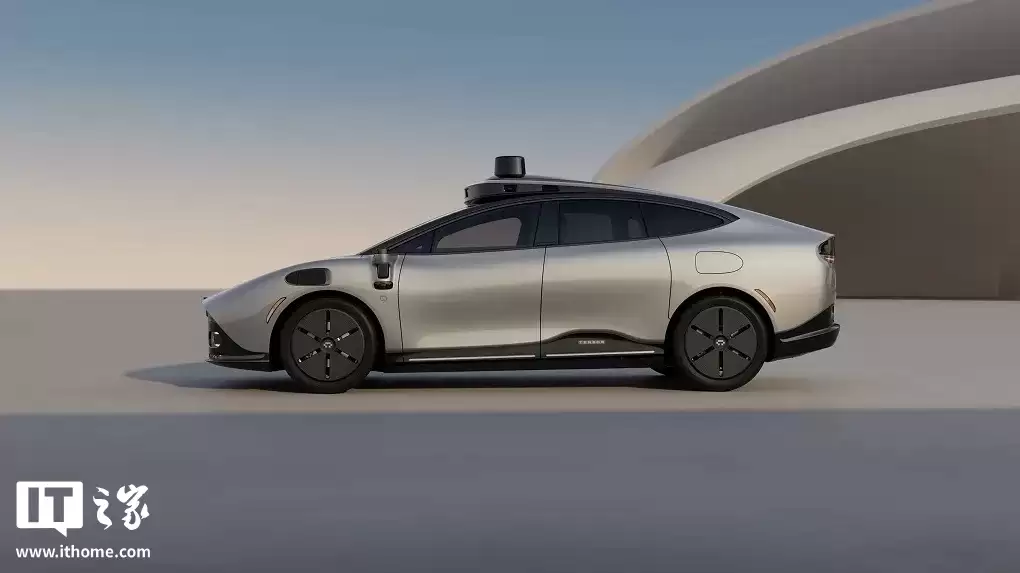 全球首款自动驾驶可折叠方向盘问世,可自动收起为乘客腾空间