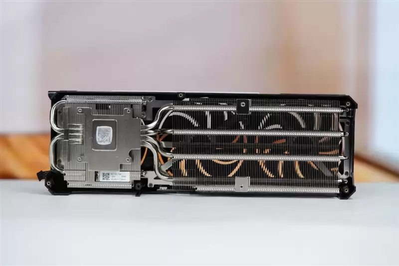 映众RTX 5060 Ti 16GB超级冰龙显卡评测:解锁190W功率 RTX 5060 Ti的最强形态