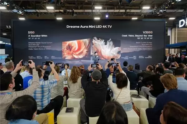 CES 2026 追觅电视首秀 Aura Mini LED 与全场景 AI 成最大亮点