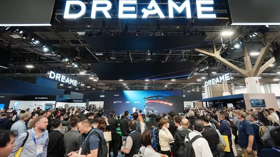 追觅科技首公开具身智能扫地机等产品 展示全屋智能生态