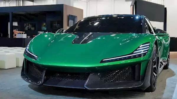 追溯首款超跑亮相CES:造型战斗拉风 马力1876匹
