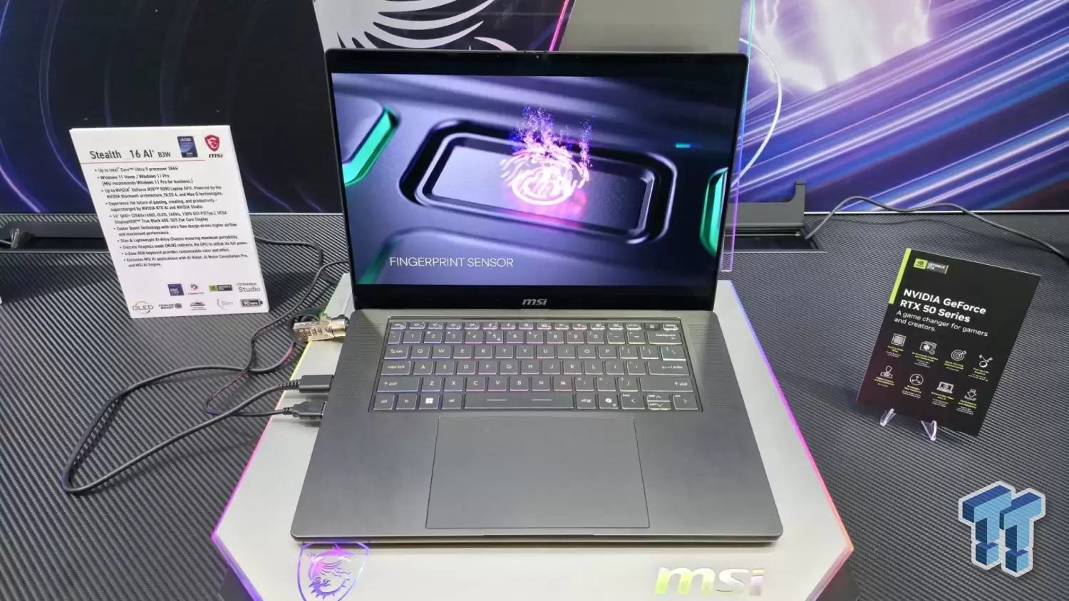 微星绝影 Stealth 16 AI+ 游戏本亮相：英特尔 Panther Lake 处理器，最高可选 RTX 5090 显卡