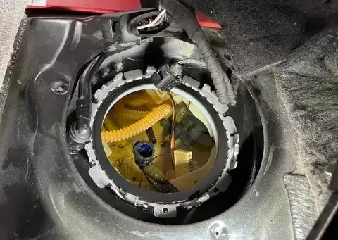 燃油滤清器更换周期及风险警示