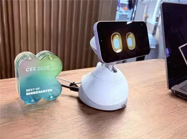 可以科技携全球首款桌面 AI 伴侣 DeskMate 登陆 2026 CES 开启“人机共生”新范式