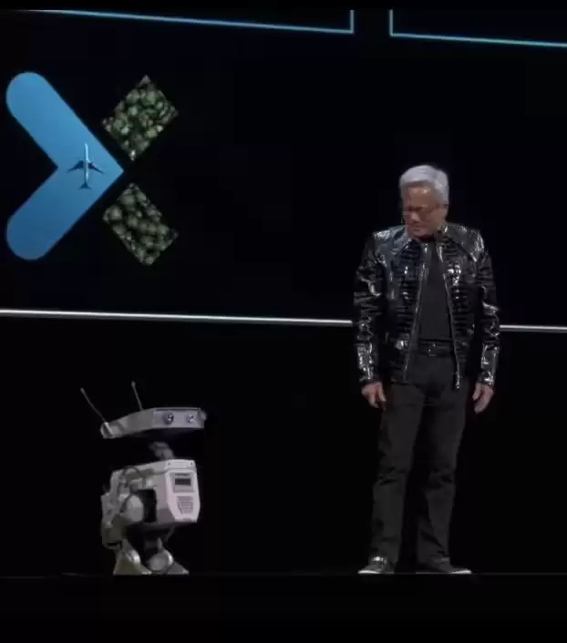 英伟达CEO黄仁勋称机器人为“AI移民”，可缓解劳动力短缺问题