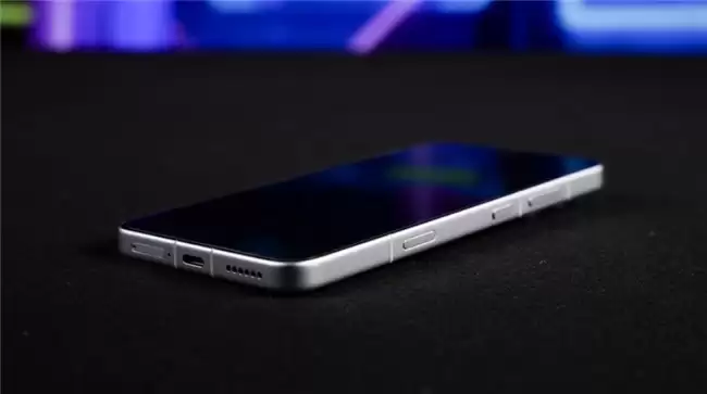 2025高性价比手机推荐 2000-4000元荣耀WIN实测表现远超预期