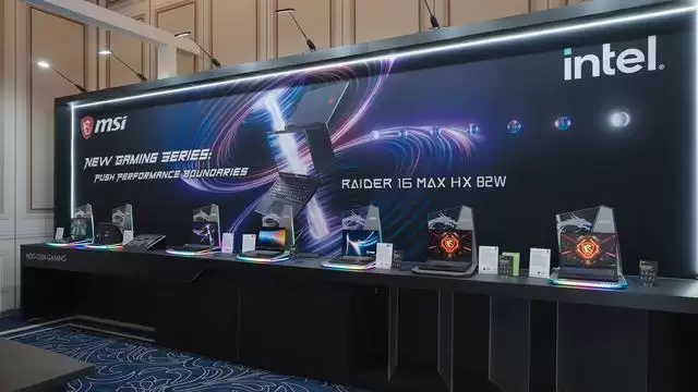 微星推出泰坦/神影系列16英寸游戏本,至多300W性能释放