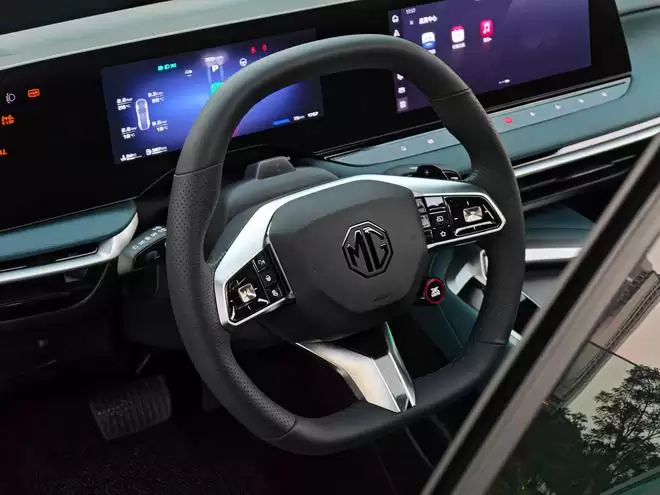 12.59万起！好玩才是年轻人首选项 26款名爵MG7如何抢占年轻人心智