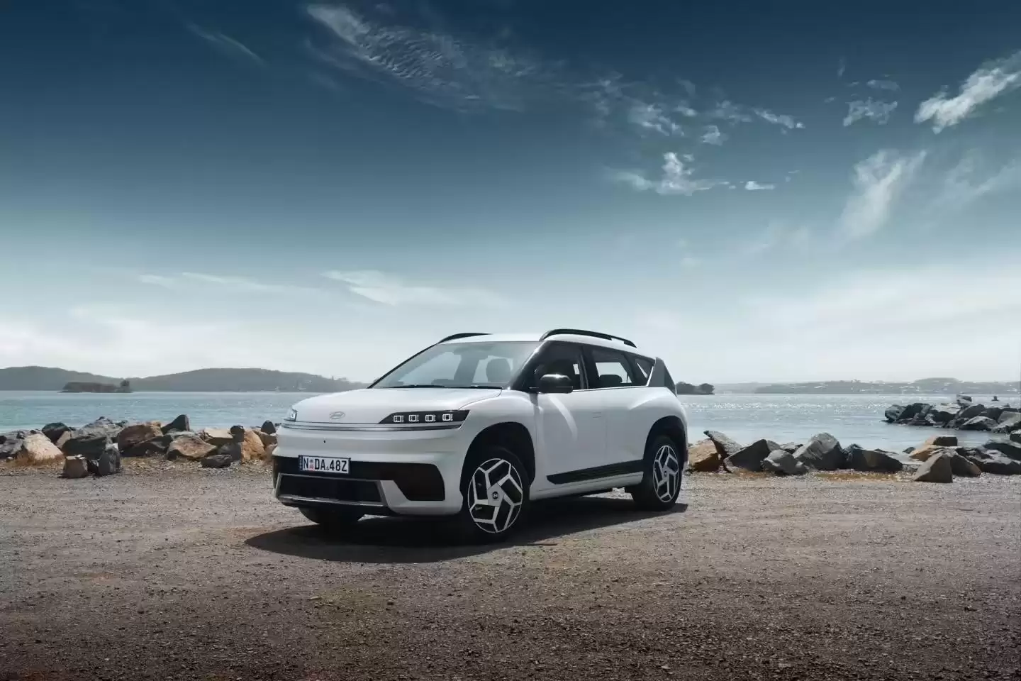 现代“中国特供车”EO玥出口澳大利亚，当地售价却是国内两倍多