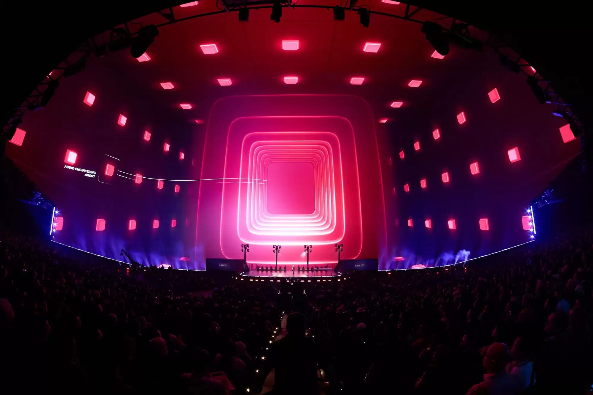 产业智能化的中国样本：联想的AI落地路线图