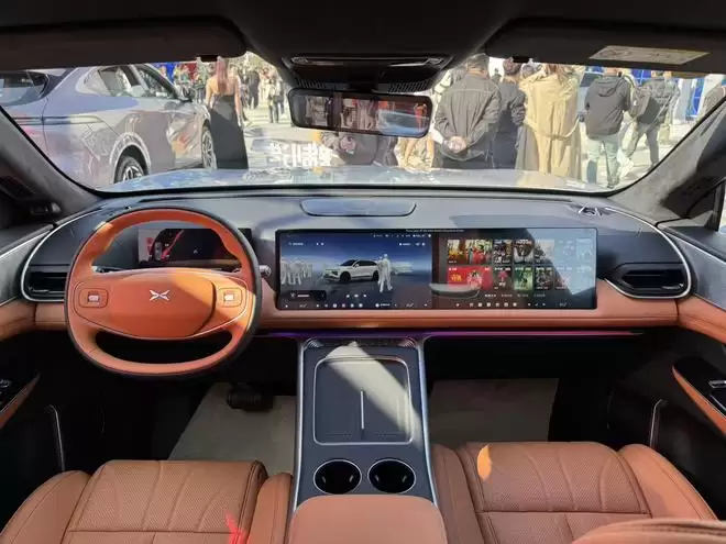 搭载全新图灵AI芯片 2026款小鹏G6G9上市售XX万起