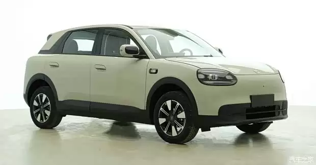 奇瑞QQ3纯电小车亮相：58kW电机+磷酸铁锂电池，预计年内上市