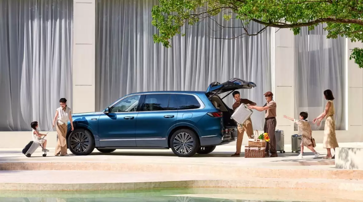 空间大适合全家出游:吉利银河M9VS大众揽境,为家庭生活拓展更多可能