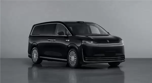 1250km+超长续航!鸿蒙智行首款MPV智界V9首秀亮点一图看懂