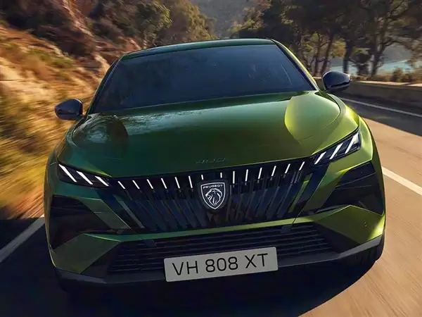 狮爪灯组+激进造型！新款标致408官图发布：三种动力可选